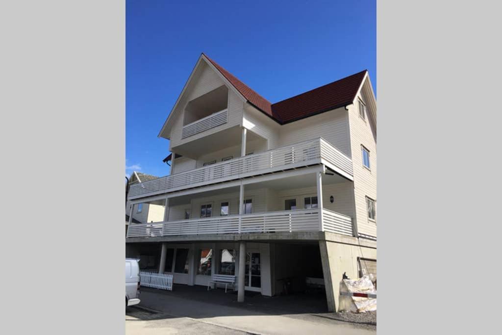 Balestrand Fjordapartments Holmen 19A Luaran gambar