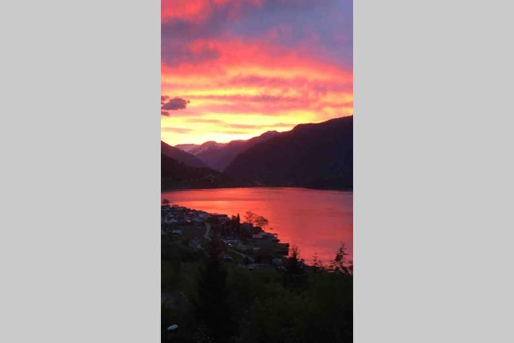 Balestrand Fjordapartments Holmen 19A Luaran gambar